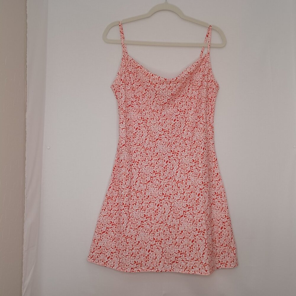 Women's Shein Floral Lightweight Pink/Red Mini Sundress (Missing Belt) Size M/6